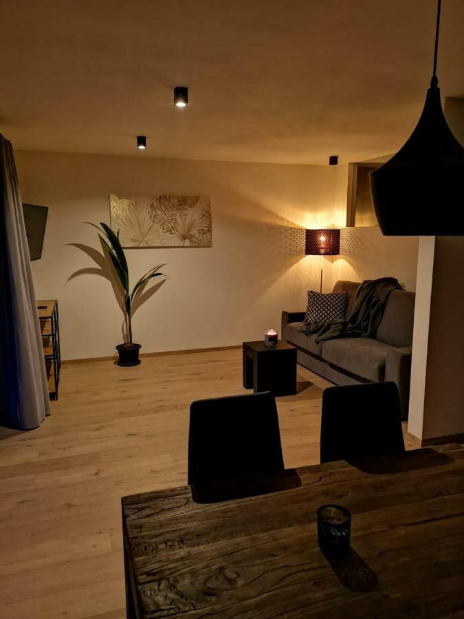 Antonya Apartments Schenna Exterior photo